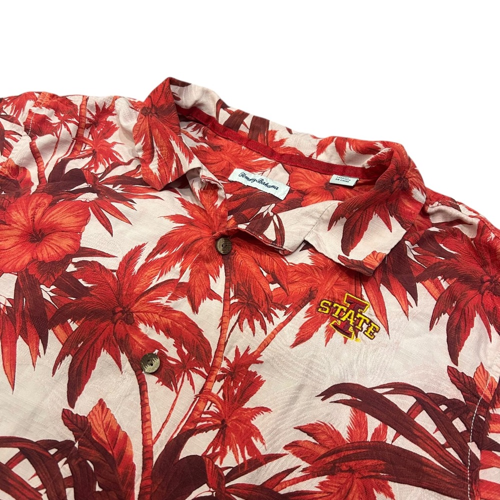 Tommy‎ Bahama Iowa Hawkeyes Red Hawaiian Shirt Floral Tailgate Alumni Game Day